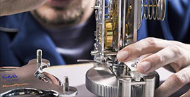 郑州万国维修精密修护仪器